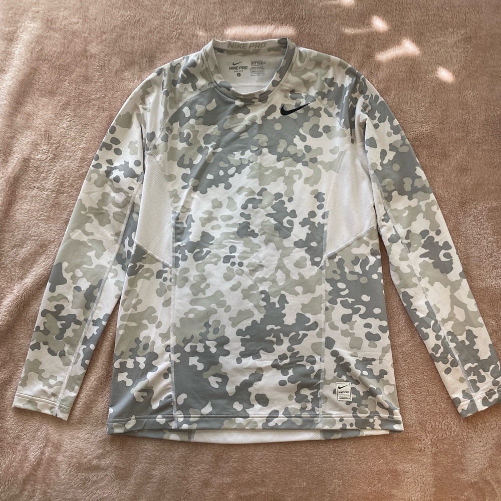 Mens Nike Pro dry fit